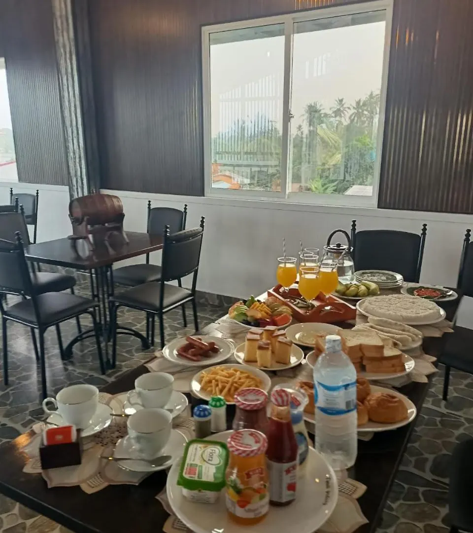 Aloe Transit Hotel Katunayake
