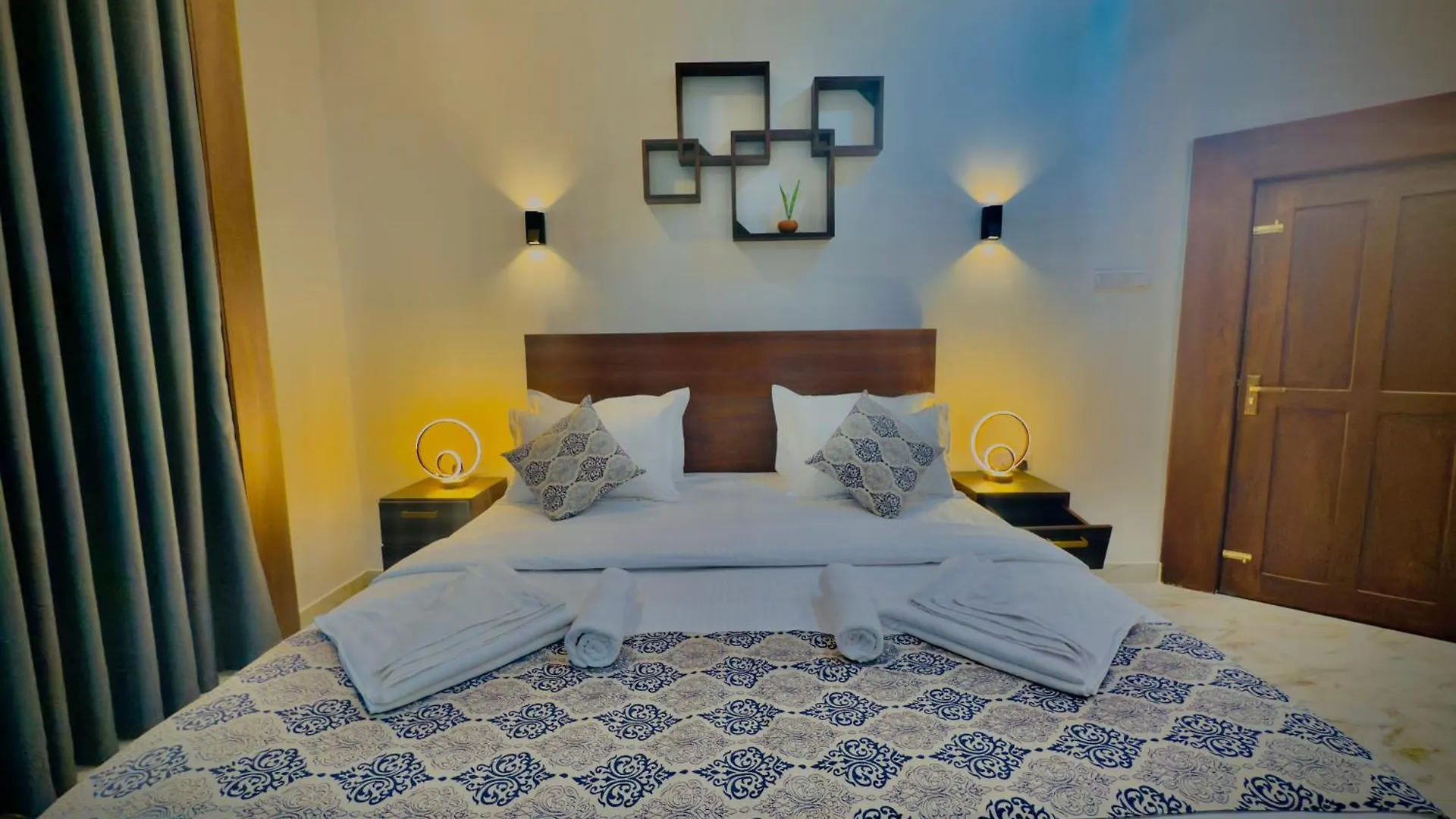 Aloe Transit Hotel Katunayake